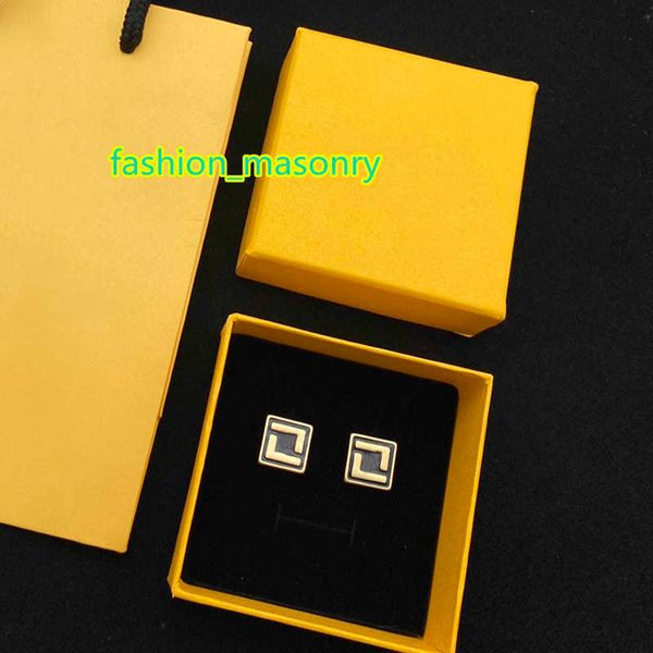 fashion designer earrings for women stud earrings pearl jewelry gold letters hoop earring diomond wedding enamel ear studs d2204182z, Golden;silver
fashion designer earrings for women stud earrings pearl jewelry gold letters hoop earring diomond wedding enamel ear studs d2204182z, Golden;silver