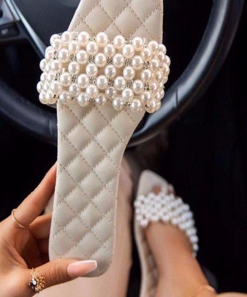 luxurys designers shoes new women pearl beach shoes flat woman sandals string bead summer 2021 woman shoes lady fashion slippers8202346, Black
luxurys designers shoes new women pearl beach shoes flat woman sandals string bead summer 2021 woman shoes lady fashion slippers8202346, Black