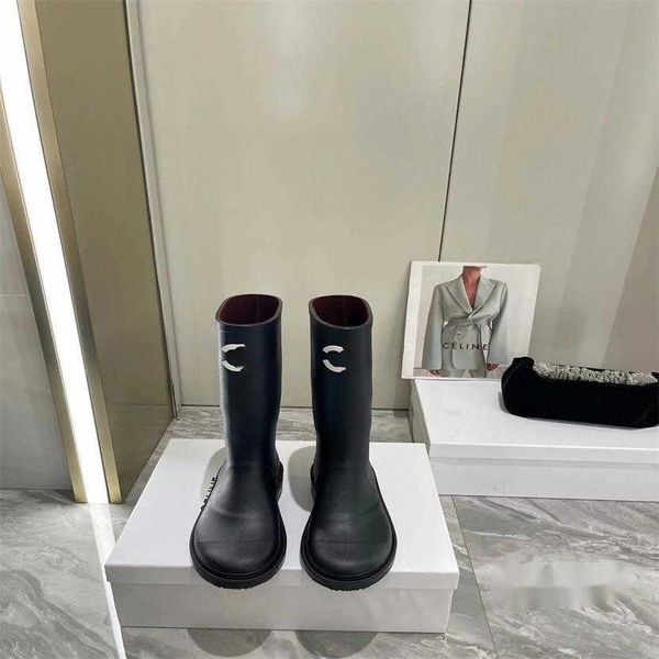 rain boots women fashion designers boots leather rubber heel-height 3.5cm tube height 32cm rain boot size 36-41, Black
rain boots women fashion designers boots leather rubber heel-height 3.5cm tube height 32cm rain boot size 36-41, Black