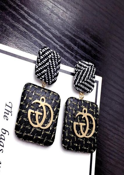 earrings luxury jewelry fashion women mens earrings hip hop diamond stud earings iced out bling rock punk round wedding gift g6122373284, Golden;silver
earrings luxury jewelry fashion women mens earrings hip hop diamond stud earings iced out bling rock punk round wedding gift g6122373284, Golden;silver