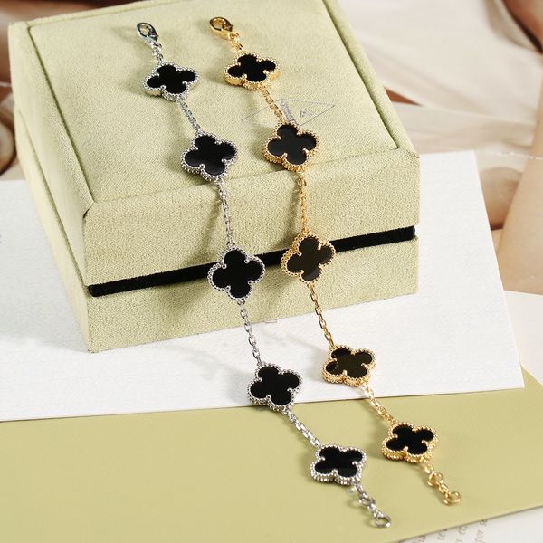 r bracelets gold bracelets for women luxury bracelet generous display of temperament bracelet fashion jewelry holiday gift, Golden;silver
r bracelets gold bracelets for women luxury bracelet generous display of temperament bracelet fashion jewelry holiday gift, Golden;silver