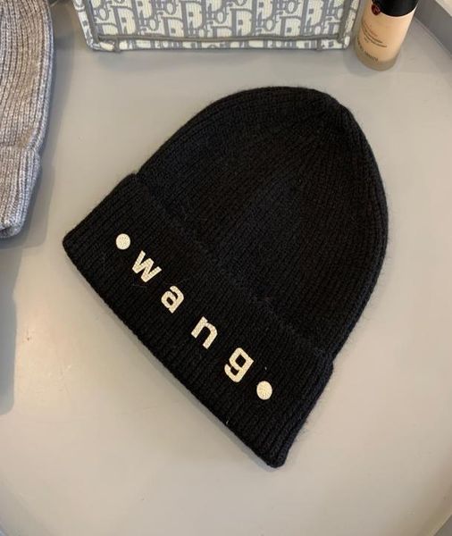 2021 designer cap women hatsautumn and winter 20 new king knitted hat wool hat personality trend versatile women039s simple let3191518, Blue;gray
2021 designer cap women hatsautumn and winter 20 new king knitted hat wool hat personality trend versatile women039s simple let3191518, Blue;gray