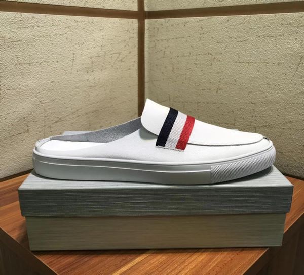striped leather slippersmen slippers casual baotou no heel peas shoes lazy sandals boots sports style original box9206144, Black
striped leather slippersmen slippers casual baotou no heel peas shoes lazy sandals boots sports style original box9206144, Black