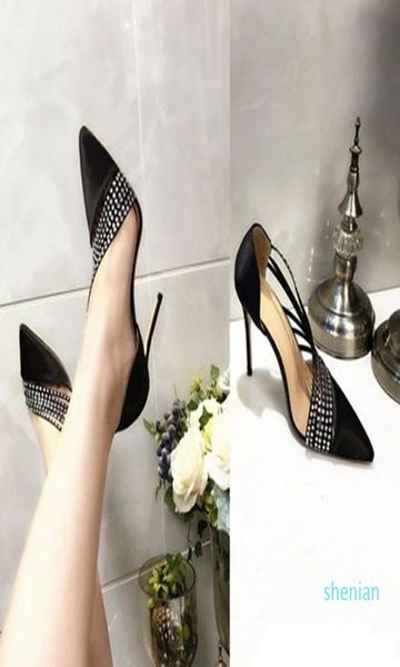 2022-grade crystal shoes bridal luxury black wedding shoes with flower genuine leather banquet party sandals8058777
2022-grade crystal shoes bridal luxury black wedding shoes with flower genuine leather banquet party sandals8058777