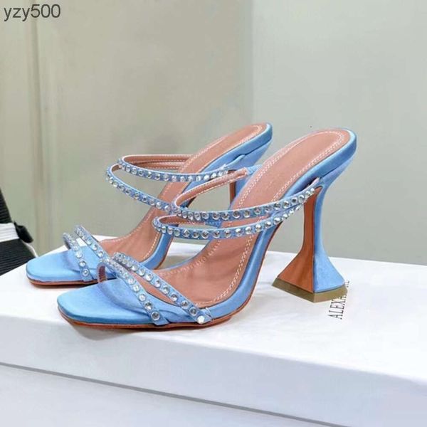 amina muaddi begum crystal-embellished buckle stain open toe tube heel sandals women's luxury designer dress shoes evening slingback sa, Black
amina muaddi begum crystal-embellished buckle stain open toe tube heel sandals women's luxury designer dress shoes evening slingback sa, Black