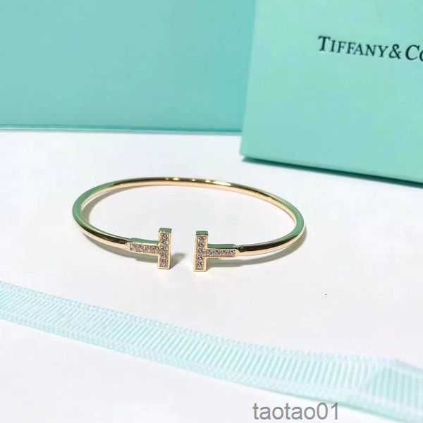 luxurys designers bracelet women charm trend fashion studded with diamonds bracelets boutique gift jewelry good nice pretty 26pcy, Silver
luxurys designers bracelet women charm trend fashion studded with diamonds bracelets boutique gift jewelry good nice pretty 26pcy, Silver