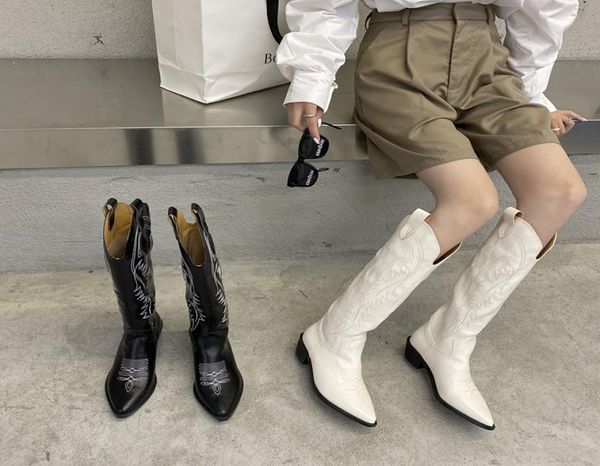 boots monmoira geometric embroider western cowboy women poined toe long knee med heel brand design shoes1175911, Black
boots monmoira geometric embroider western cowboy women poined toe long knee med heel brand design shoes1175911, Black