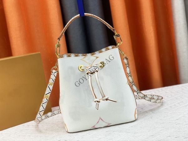 neonoe mm bucket bag 2023 summer by the pool neo noe monograms flowers painted canvas leather watercolor drawstring bags beige rose pink blu
neonoe mm bucket bag 2023 summer by the pool neo noe monograms flowers painted canvas leather watercolor drawstring bags beige rose pink blu