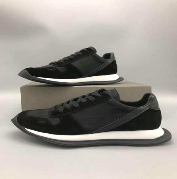 new list genuine leather mesh lining sports shoes first layer water dyed leather trend fashion personality nonslip shock absorber7810574
new list genuine leather mesh lining sports shoes first layer water dyed leather trend fashion personality nonslip shock absorber7810574
