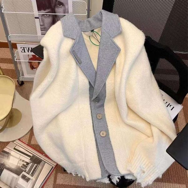 spring style suit collar sweater splicing cardigan outer womens korean casual skinny fake two piece blouse, White;black
spring style suit collar sweater splicing cardigan outer womens korean casual skinny fake two piece blouse, White;black