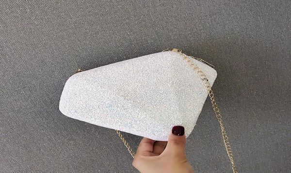 2022 designers handbags women leather shoulder bags classic luxurys cross body bag messenger bag purse female handbag tote2274862, Red;black
2022 designers handbags women leather shoulder bags classic luxurys cross body bag messenger bag purse female handbag tote2274862, Red;black