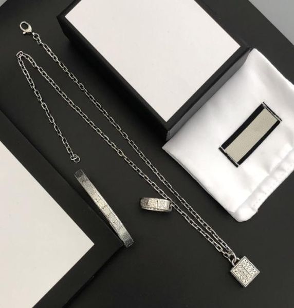 pendant necklace retro classic fashion bracelet necklaces rings suit man woman chain bracelets ring jewelry box need extra 1608031, Silver
pendant necklace retro classic fashion bracelet necklaces rings suit man woman chain bracelets ring jewelry box need extra 1608031, Silver