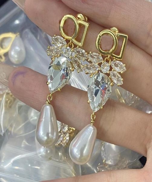 luxurious micro inlays crystal hoop dangle earring studs earrings 18k gold plated anti allergy women039s ear clip jewelry gifts5545730, Silver
luxurious micro inlays crystal hoop dangle earring studs earrings 18k gold plated anti allergy women039s ear clip jewelry gifts5545730, Silver