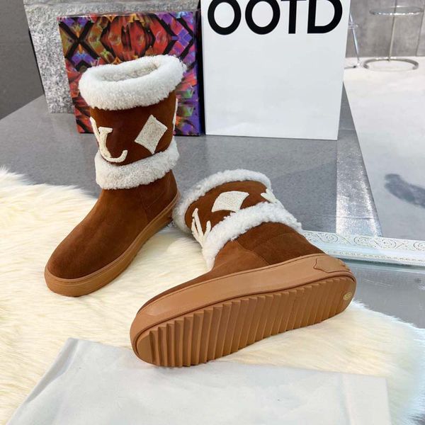 designer boots letter lamb hair short boots thickened snow boots women's new fashionable short boots non slip and warm cotton shoes 05, Black
designer boots letter lamb hair short boots thickened snow boots women's new fashionable short boots non slip and warm cotton shoes 05, Black