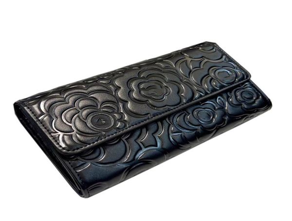 22ss long wallet leather classic black quilted camellia hardware metal zip flap bag crossbody luxury designer ladies clutch sh4548318, Red;black
22ss long wallet leather classic black quilted camellia hardware metal zip flap bag crossbody luxury designer ladies clutch sh4548318, Red;black