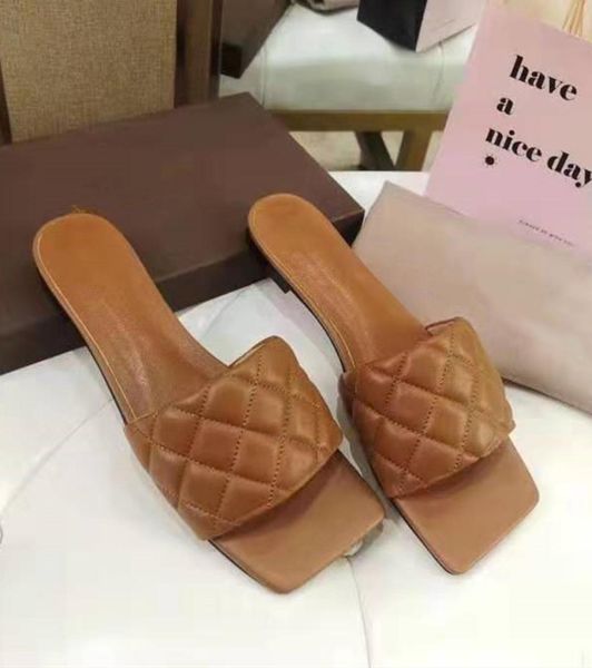 women padded sandals chic girl summer comfortable flat slipper designer lady quilted leather squared sole slides mule1335172, Black
women padded sandals chic girl summer comfortable flat slipper designer lady quilted leather squared sole slides mule1335172, Black