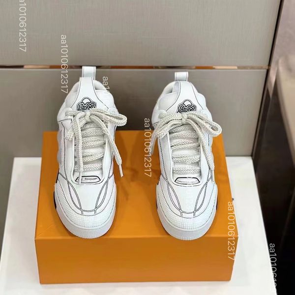 2024 designer shoes men run aways sneakers luxury leather trainers fashion rubber outsole mesh sneaker mixed color chaussures original box s, Black
2024 designer shoes men run aways sneakers luxury leather trainers fashion rubber outsole mesh sneaker mixed color chaussures original box s, Black