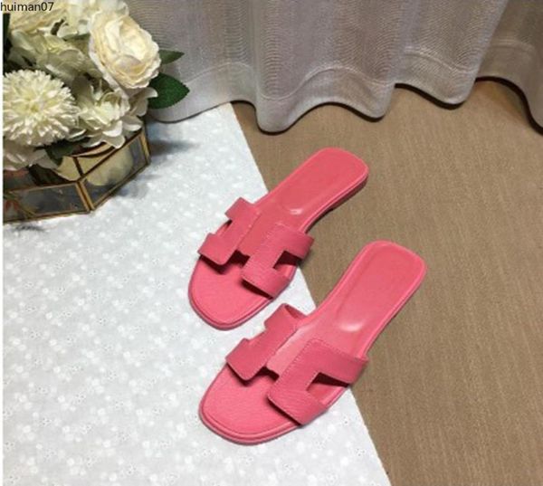 luxury designer leather ladies sandals summer flat shoes fashion beach women slippers h letter drag 3542 hm7k00000036303485, Black
luxury designer leather ladies sandals summer flat shoes fashion beach women slippers h letter drag 3542 hm7k00000036303485, Black