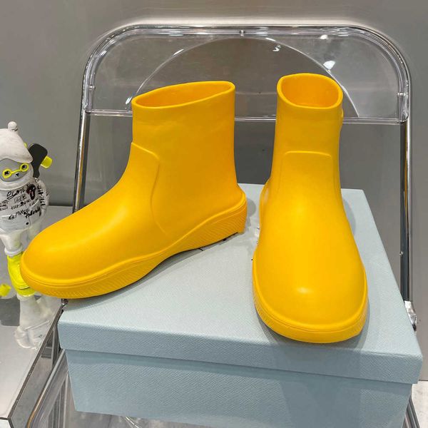 home p 2022 quality online red same rain shoes thick soled chelsea short boots avocado rain boots water shoes fashionable exterior 230904, Black
home p 2022 quality online red same rain shoes thick soled chelsea short boots avocado rain boots water shoes fashionable exterior 230904, Black