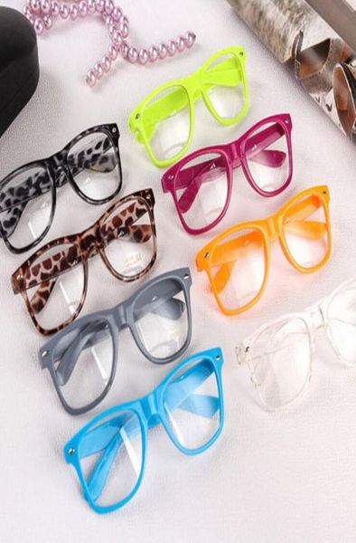 20pcs mens sun glasses beach color sun glasses clear lens glasses womens clear sunglasses mens transparent sung1411444, White;black
20pcs mens sun glasses beach color sun glasses clear lens glasses womens clear sunglasses mens transparent sung1411444, White;black
