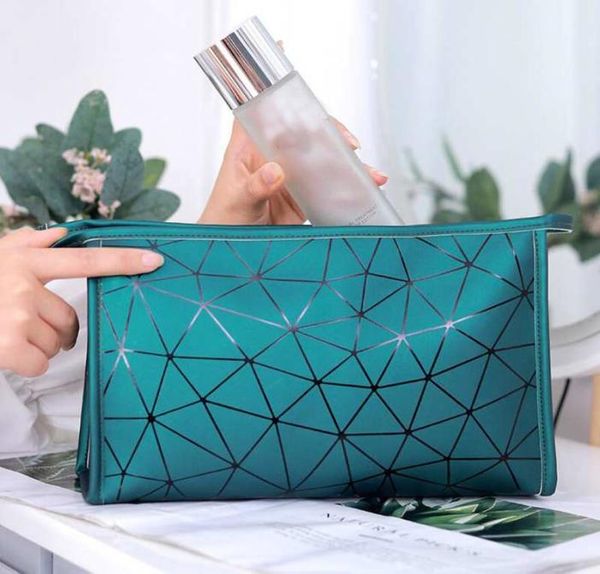 case cosmetic for women bags geometry pu zipper 135g makeup pouch solid make up bag hanging toiletries travel kit jewelry organize7398752
case cosmetic for women bags geometry pu zipper 135g makeup pouch solid make up bag hanging toiletries travel kit jewelry organize7398752
