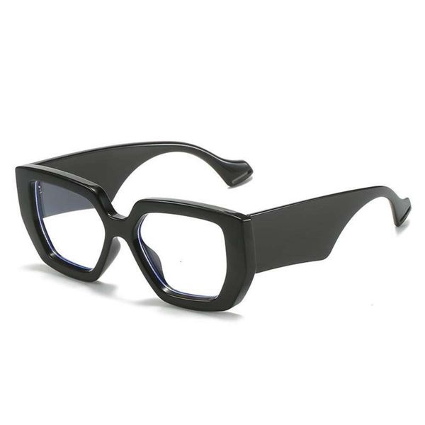 trendy style square frame sunglasses wide temple fashionable retro modern street pgraphy female ins big mirror, White;black
trendy style square frame sunglasses wide temple fashionable retro modern street pgraphy female ins big mirror, White;black