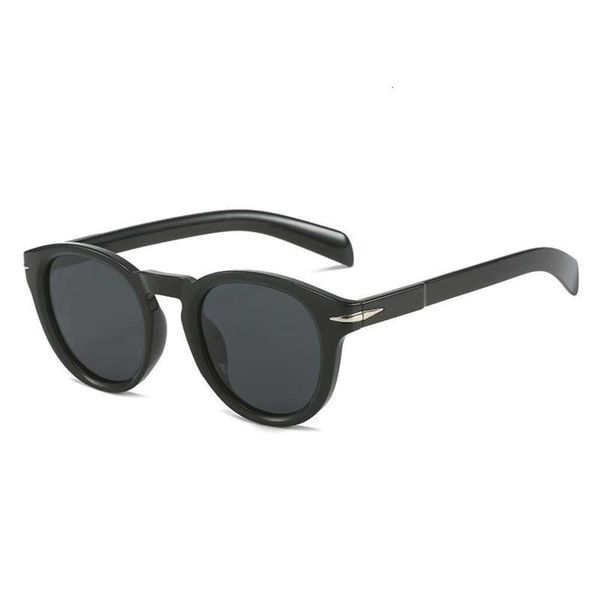 round sunglasses fashionably simple neutral rejuvenated glasses all match casual polarized, White;black
round sunglasses fashionably simple neutral rejuvenated glasses all match casual polarized, White;black