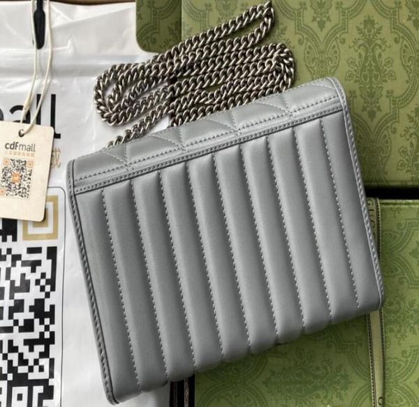 realfine wallets 5a 474575 20cm marmonts mini wallet on chain quilted leather shoulder handbags purse for women with dust bagbox4153377, Red;black
realfine wallets 5a 474575 20cm marmonts mini wallet on chain quilted leather shoulder handbags purse for women with dust bagbox4153377, Red;black