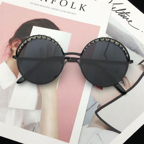 designer round sunglasses women mens fashion protection circular pearl sun glasses metal gold brands sunglass eyeglass with box 22216a, White;black
designer round sunglasses women mens fashion protection circular pearl sun glasses metal gold brands sunglass eyeglass with box 22216a, White;black