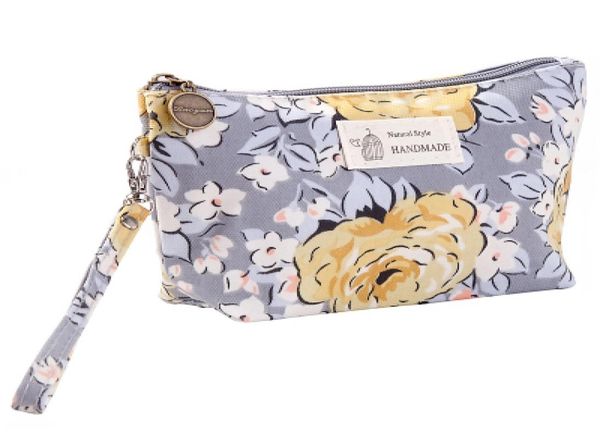 2019 new arrival lady printing small portable cosmetic bag with zipper waterproof cloth cosmetics receipt bag b10018005417
2019 new arrival lady printing small portable cosmetic bag with zipper waterproof cloth cosmetics receipt bag b10018005417