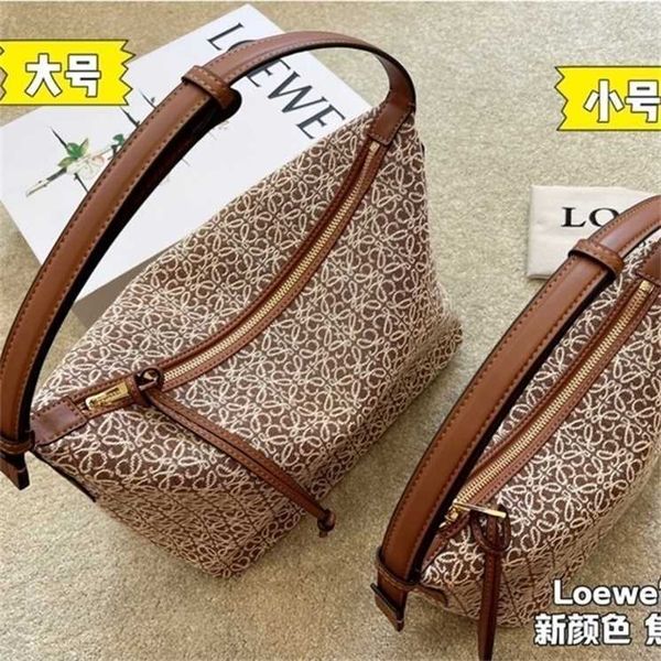 women loeweei luxury bag box rowe cubi handbag women's underarm bag fashion shoulder bags
women loeweei luxury bag box rowe cubi handbag women's underarm bag fashion shoulder bags