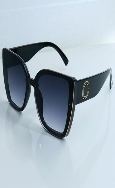 sunglasses for mens and women summer style 6010 uv protection retro plate square big frame fashion eyeglasses sunglass design popu1912893, White;black
sunglasses for mens and women summer style 6010 uv protection retro plate square big frame fashion eyeglasses sunglass design popu1912893, White;black