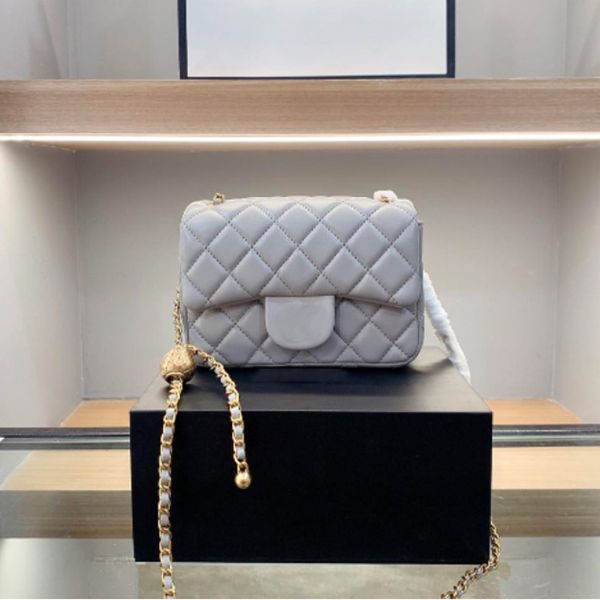 designer handbag shoulder chain bag clutch flap totes bags wallet check velour thread purse double letters solid hasp waist square stripes w
designer handbag shoulder chain bag clutch flap totes bags wallet check velour thread purse double letters solid hasp waist square stripes w