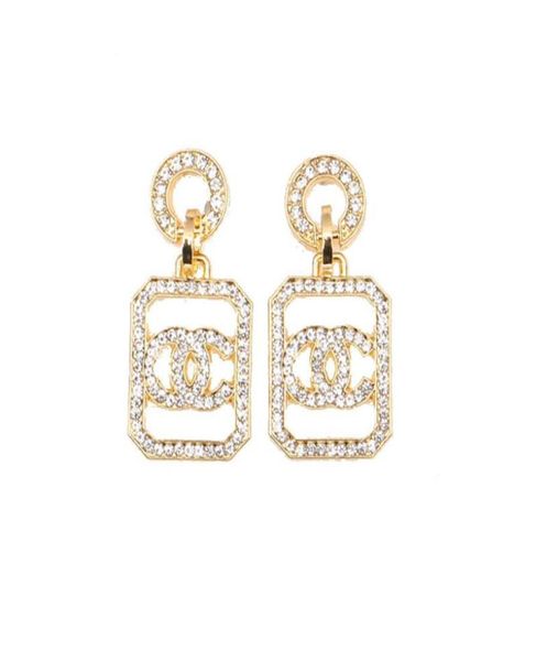 2colors designer earrings stud designers 18k gold plated brand geometry letters fashion women crystal rhinestone earring wedding p7966878, Golden;silver
2colors designer earrings stud designers 18k gold plated brand geometry letters fashion women crystal rhinestone earring wedding p7966878, Golden;silver