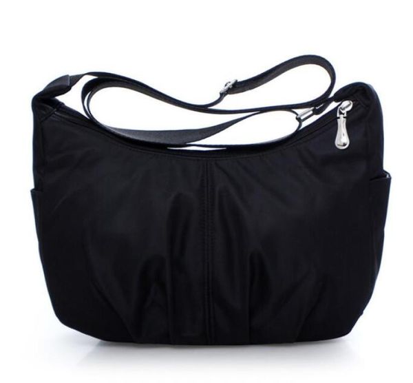 nylon shoulder fashion casual large capacity lady messenger bag1952334, Black;red
nylon shoulder fashion casual large capacity lady messenger bag1952334, Black;red