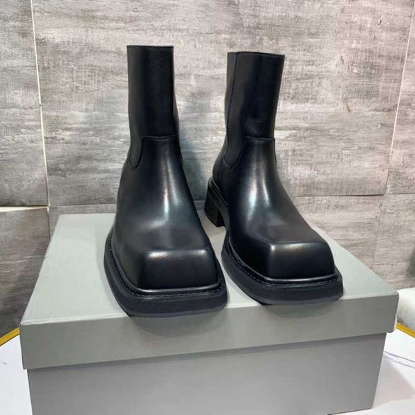 men's martin boots winter new square head black mid heel sleeve style men's and niche mid heel boots 230904
men's martin boots winter new square head black mid heel sleeve style men's and niche mid heel boots 230904