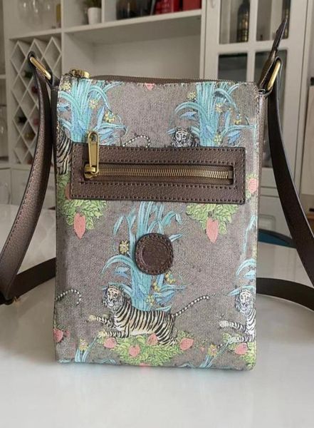 designer briefcases shoulde bag for men cowhide leather handbags shoulder messenger bags tote shoulderbag handbag brand document m6551030
designer briefcases shoulde bag for men cowhide leather handbags shoulder messenger bags tote shoulderbag handbag brand document m6551030
