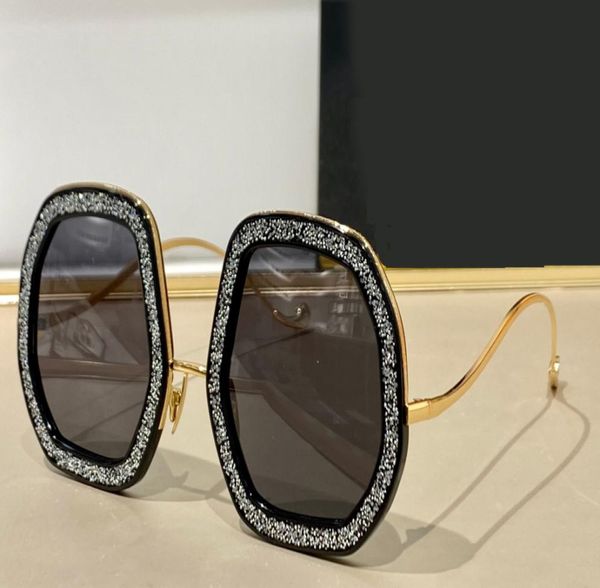 black grey irregular sunglasses for women summer sunnies shades uv400 eyewear with box4095756, White;black
black grey irregular sunglasses for women summer sunnies shades uv400 eyewear with box4095756, White;black