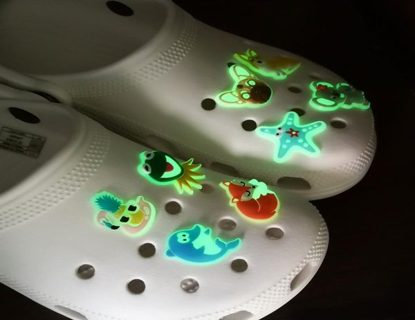 100pcs custom soft rubber pvc cute animals glow shoe charms jibitz for shoe accessories glowing up in the dark9736559, White;pink 
100pcs custom soft rubber pvc cute animals glow shoe charms jibitz for shoe accessories glowing up in the dark9736559, White;pink