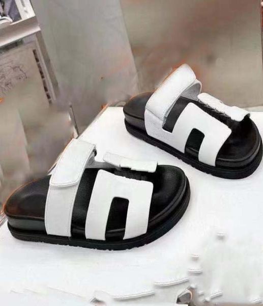 woman slipper designer shoe superior quality genuine leather fashion casual shoes sandy flip flops size 3541 with box9497793, Black
woman slipper designer shoe superior quality genuine leather fashion casual shoes sandy flip flops size 3541 with box9497793, Black