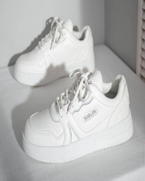 spring autumn women shoes sneakers solid white female leather platform classic shoes designer skateboarding motorcycle boots7528049
spring autumn women shoes sneakers solid white female leather platform classic shoes designer skateboarding motorcycle boots7528049