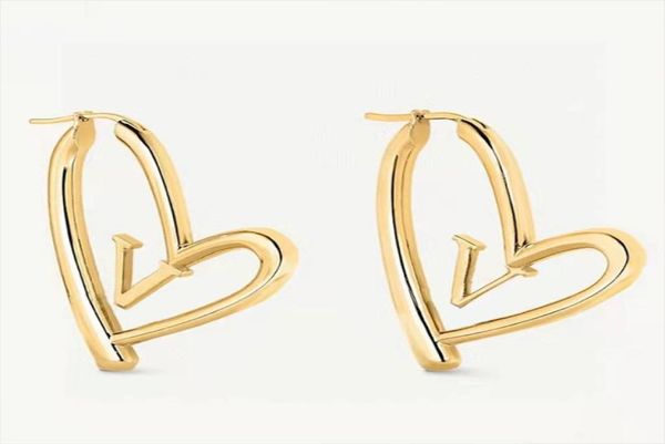 v letter 18k gold heart hoop earrings classic titanium steel designer jewelry fashion woman stud earrings5671723, Golden;silver
v letter 18k gold heart hoop earrings classic titanium steel designer jewelry fashion woman stud earrings5671723, Golden;silver