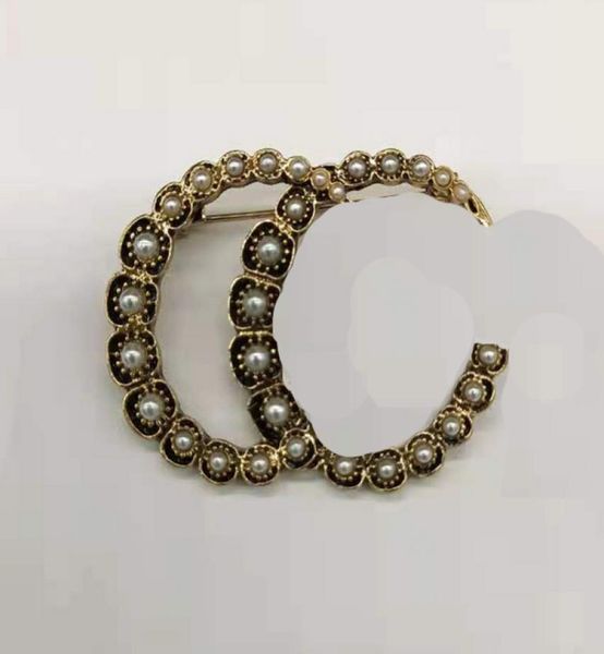 luxury women designer brand letter brooches 18k gold plated inlay crystal rhinestone jewelry handmade leather pin men marry weddin3838772, Gray
luxury women designer brand letter brooches 18k gold plated inlay crystal rhinestone jewelry handmade leather pin men marry weddin3838772, Gray