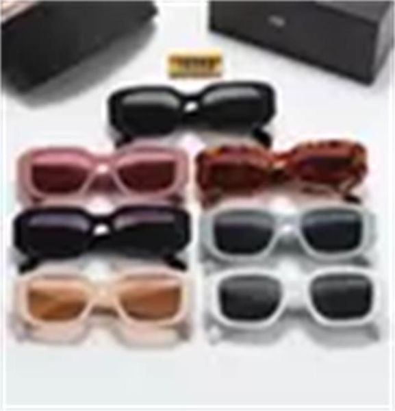 fashion designer sunglasses for man woman classic eyeglasses goggle outdoor beach sun glasses 7 color optional triangular signatur8678004, White;black
fashion designer sunglasses for man woman classic eyeglasses goggle outdoor beach sun glasses 7 color optional triangular signatur8678004, White;black