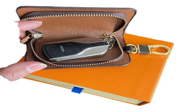 new classic designer letter wallet keychain bag keyring fashion purse pendant car chain charm brown flower box8457519, Silver
new classic designer letter wallet keychain bag keyring fashion purse pendant car chain charm brown flower box8457519, Silver
