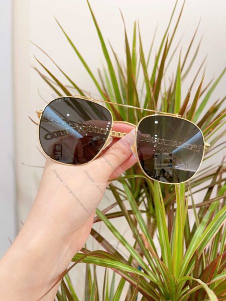 fashion designer cool sunglasses new special-shaped large frame women's fashionable trend driving glasses w03, White;black
fashion designer cool sunglasses new special-shaped large frame women's fashionable trend driving glasses w03, White;black