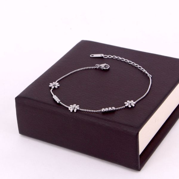 fashion three chrysanthemum bracelet female personality chrysanthemum cute small wrinkle chrysanthemum hand jewelry as a gift for lovers and, Black
fashion three chrysanthemum bracelet female personality chrysanthemum cute small wrinkle chrysanthemum hand jewelry as a gift for lovers and, Black