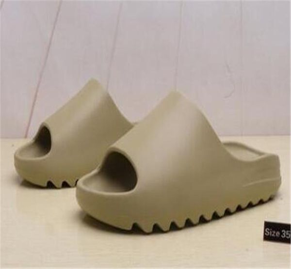 new men slides women slippers hole shoes rnner slide bone earth brown resin bone desert sand triple black kids slides beach 36-457835030
new men slides women slippers hole shoes rnner slide bone earth brown resin bone desert sand triple black kids slides beach 36-457835030