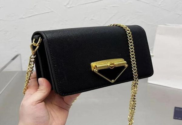 classic designer triangle mini crossbody bag triangular flap handbags woman fashion genuine leather shoulder handbag luxurys desig8631438, Red;black
classic designer triangle mini crossbody bag triangular flap handbags woman fashion genuine leather shoulder handbag luxurys desig8631438, Red;black