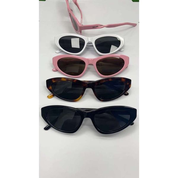 paris women's family twisted leg pink sunglasses tourism concave party, White;black
paris women's family twisted leg pink sunglasses tourism concave party, White;black